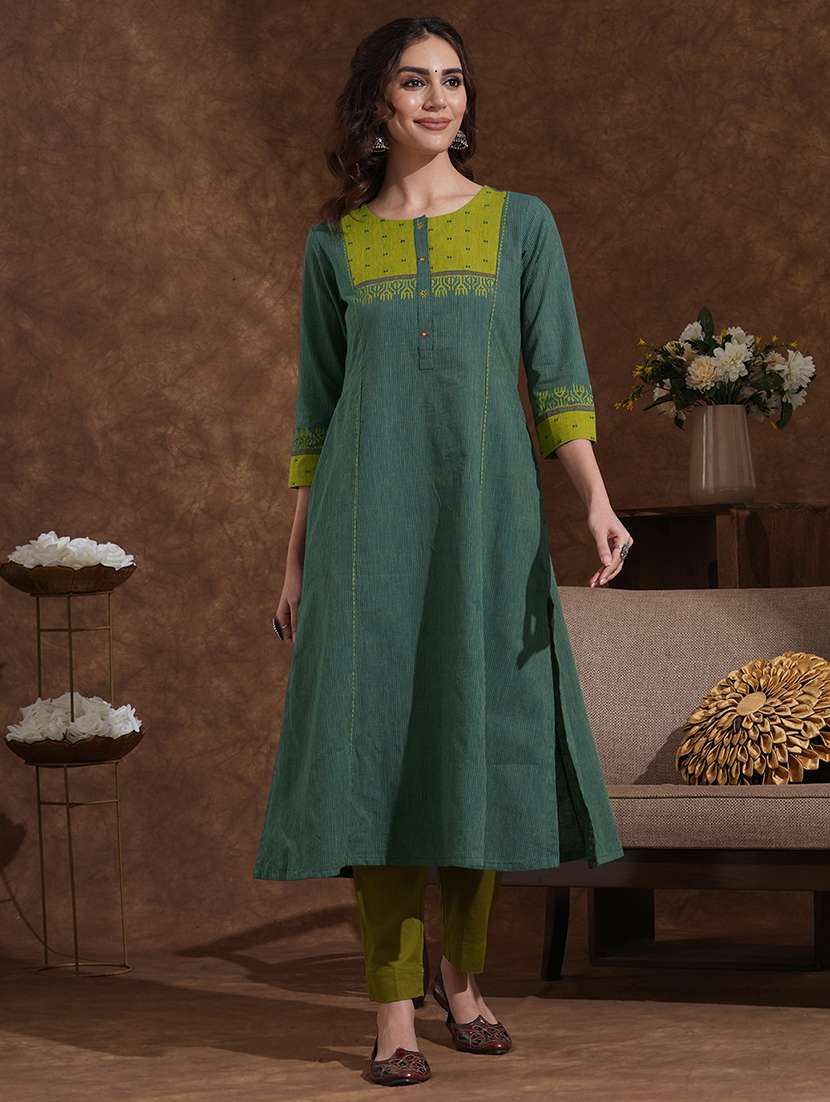 women striped three quarter sleeve a-line kurta