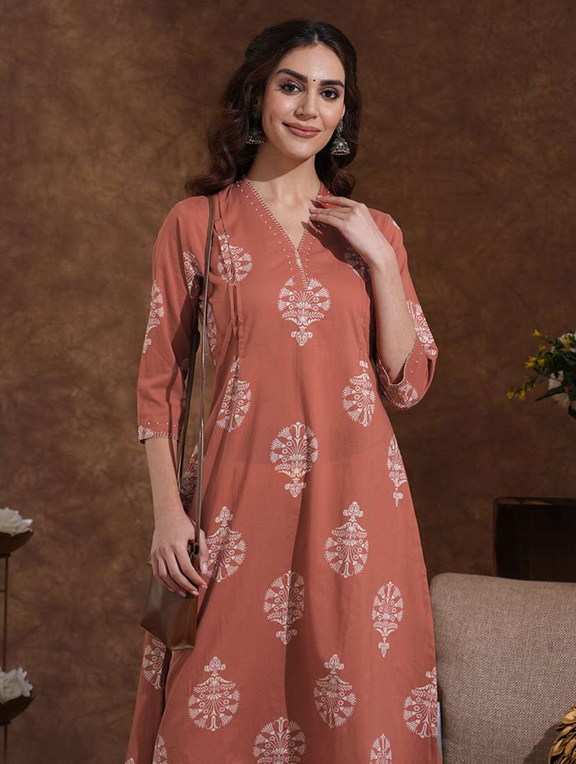 women printed three quarter sleeve a-line kurta - 22300541 -  Standard Image - 5