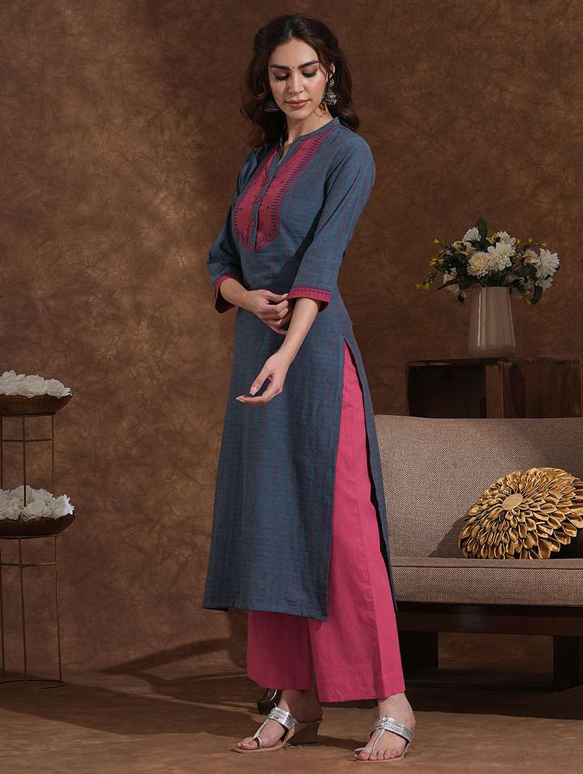 women self design three quarter sleeve straight kurta - 22300562 -  Standard Image - 3