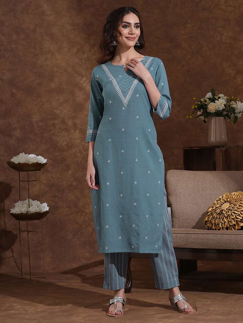 women solid with work notch neck kurta pant with dupatta set 