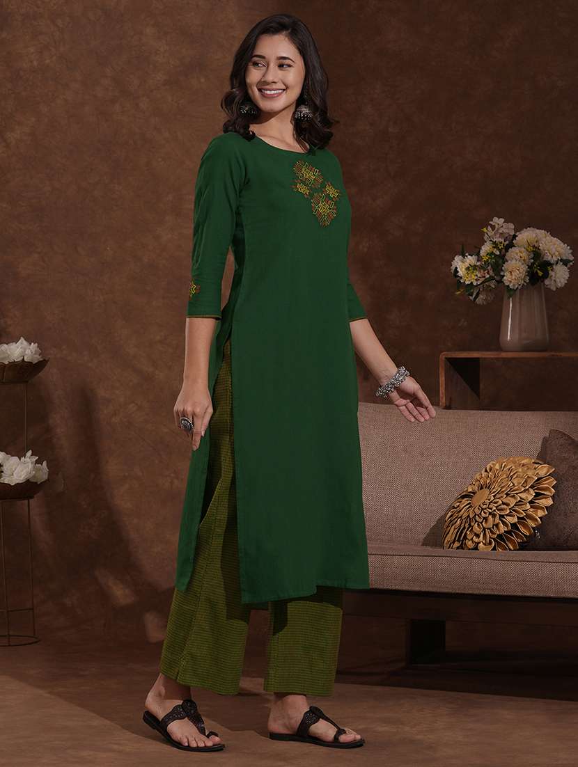 women solid with work round neck kurta pant set  - 22300567 -  Standard Image - 3