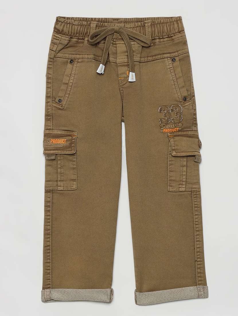 boys solid mid rise denim cargo jeans