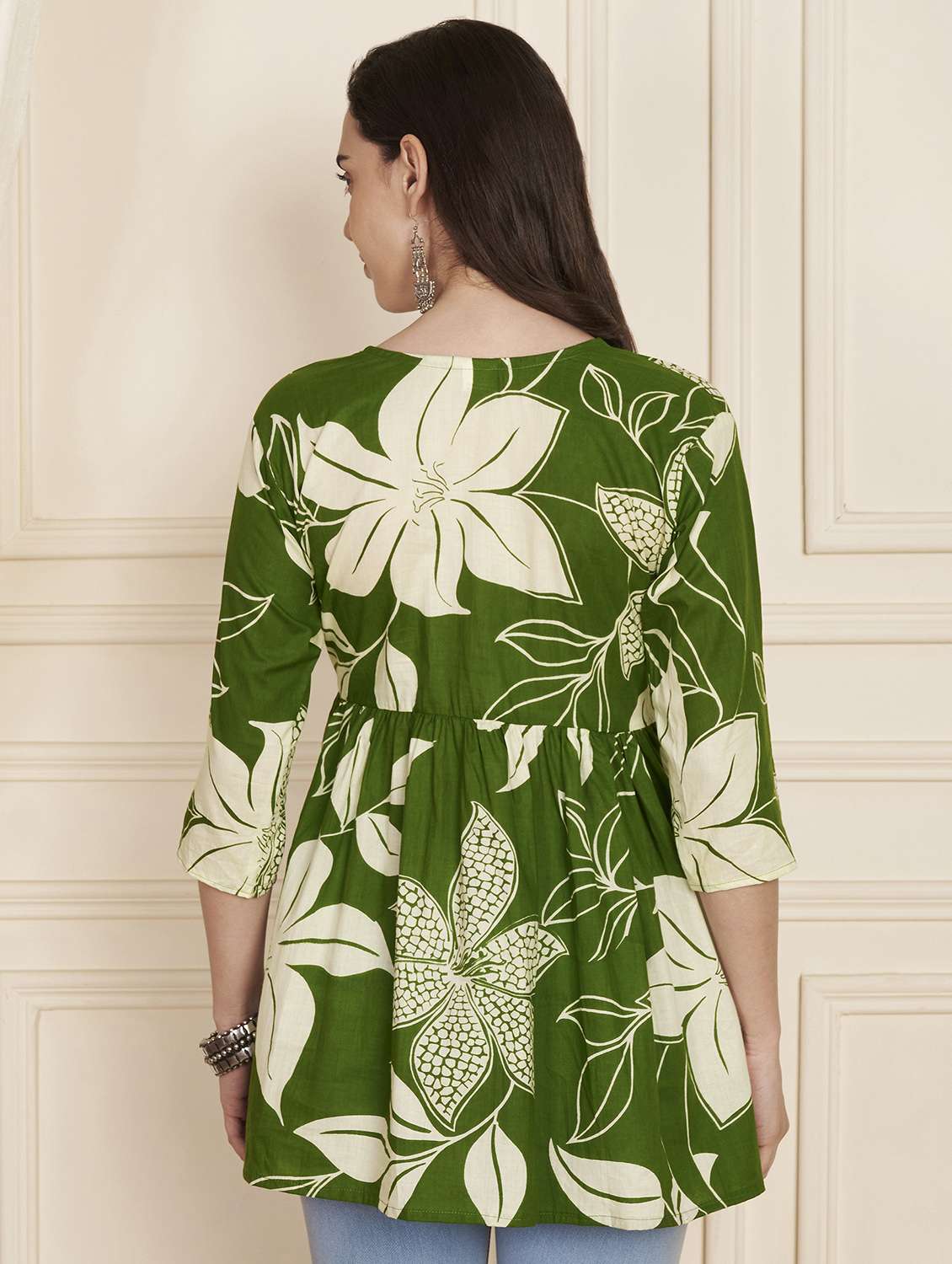 women printed three quarter sleeve sleeve flared kurti - 22301581 -  Standard Image - 3