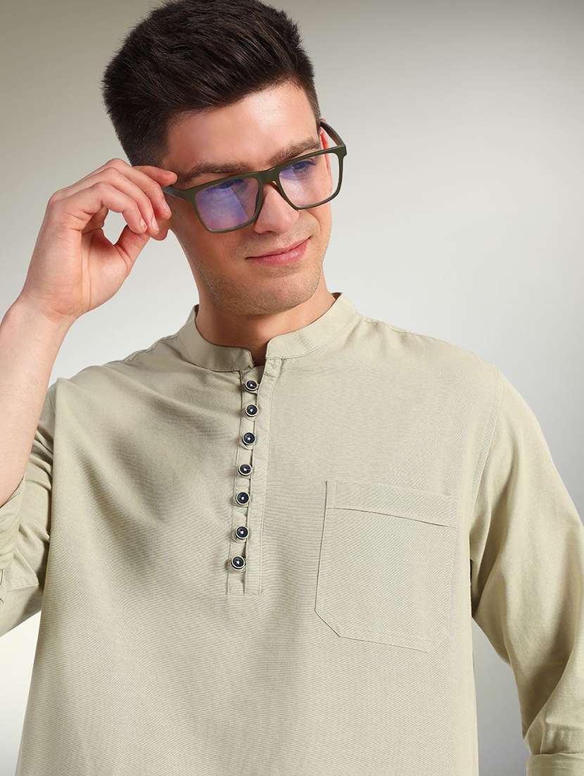 men solid mandarin neck short kurta