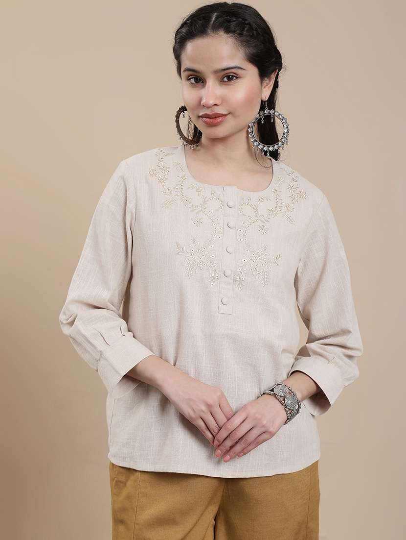women embroidered long sleeve straight kurti