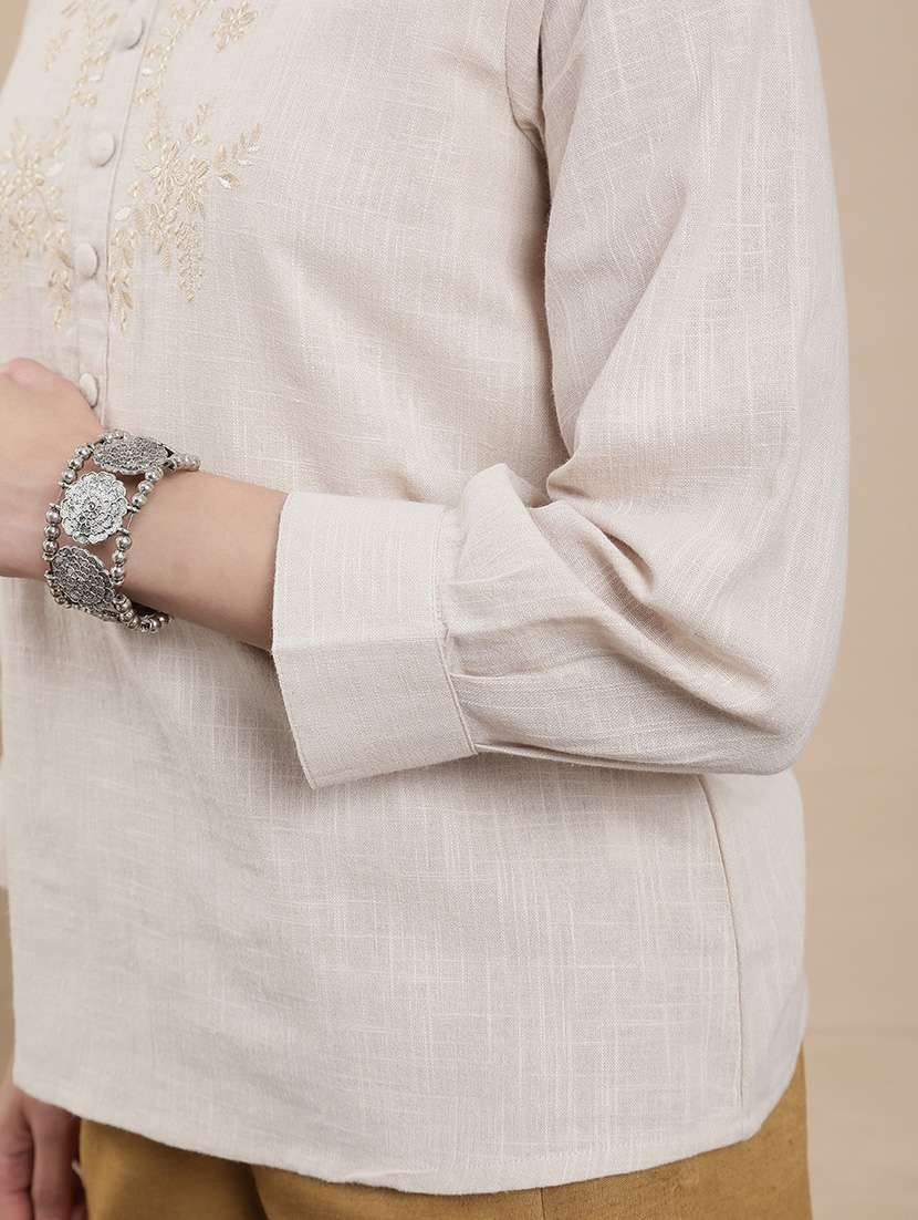 women embroidered long sleeve straight kurti - 22301822 -  Standard Image - 5