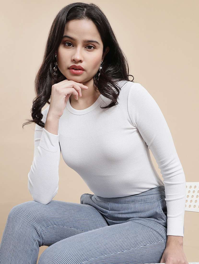 women solid long sleeve straight top