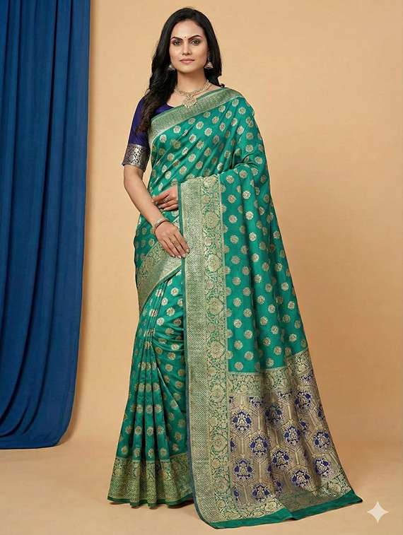 women self design banarasi saree with blouse