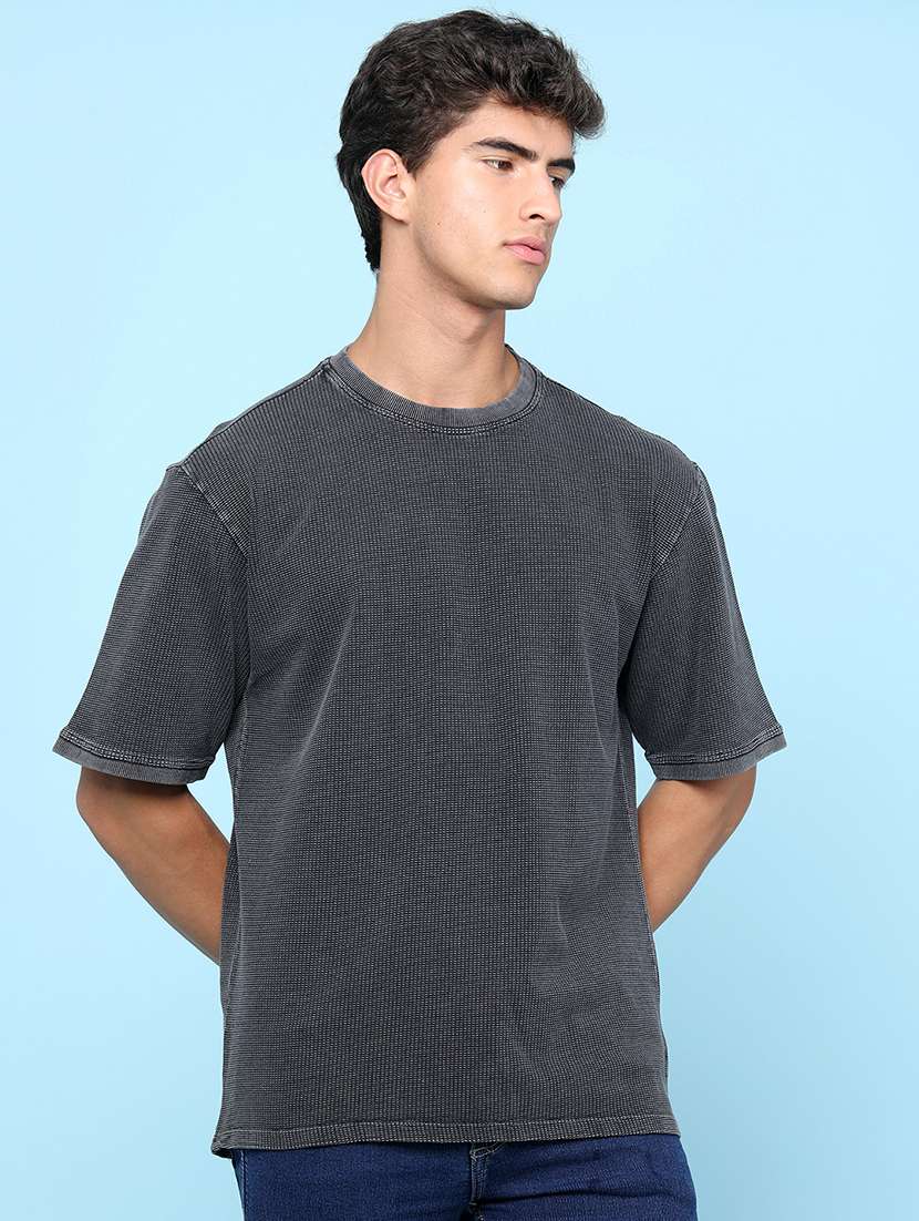 men self design short sleeves oversized t-shirt - 22302296 -  Standard Image - 3