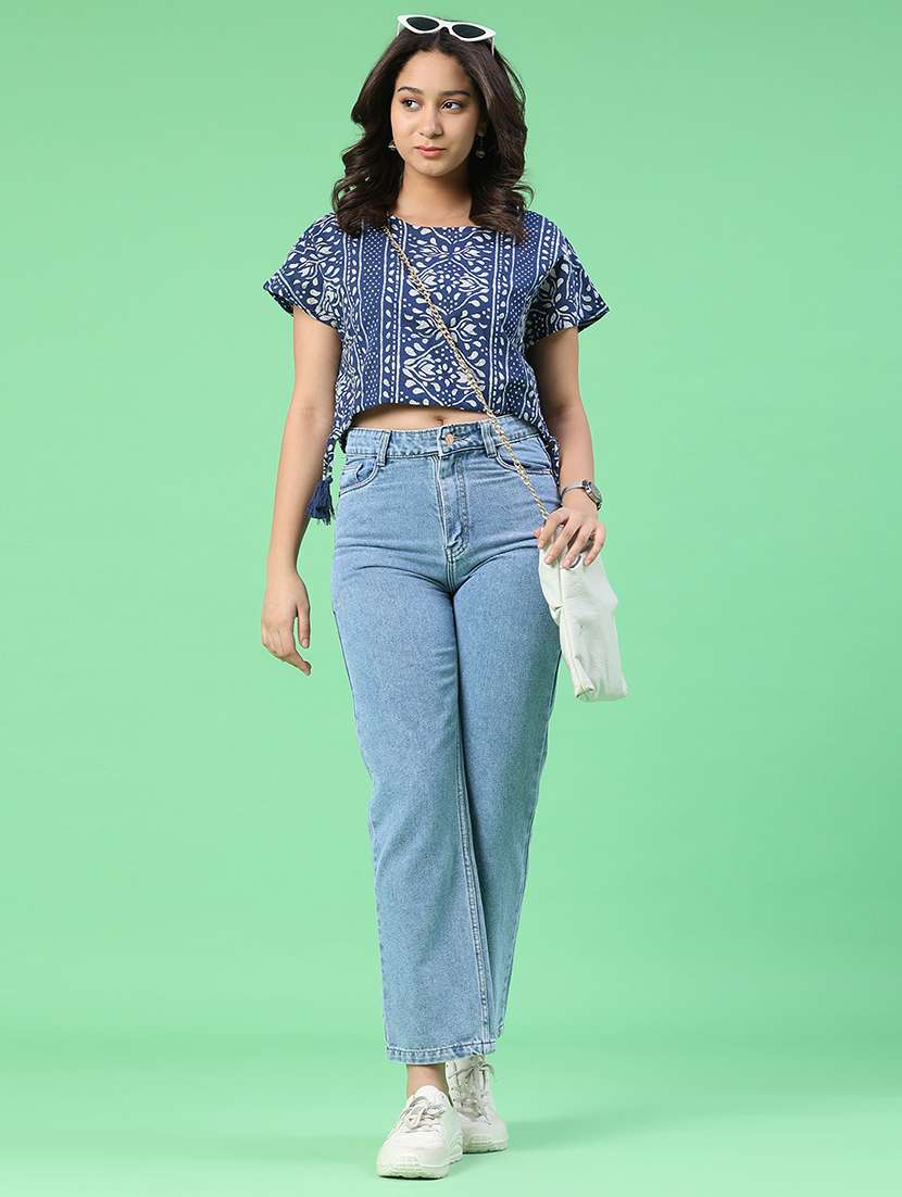 Women Printed Short Sleeves Crop Top - 22302380 -  Standard Image - 5