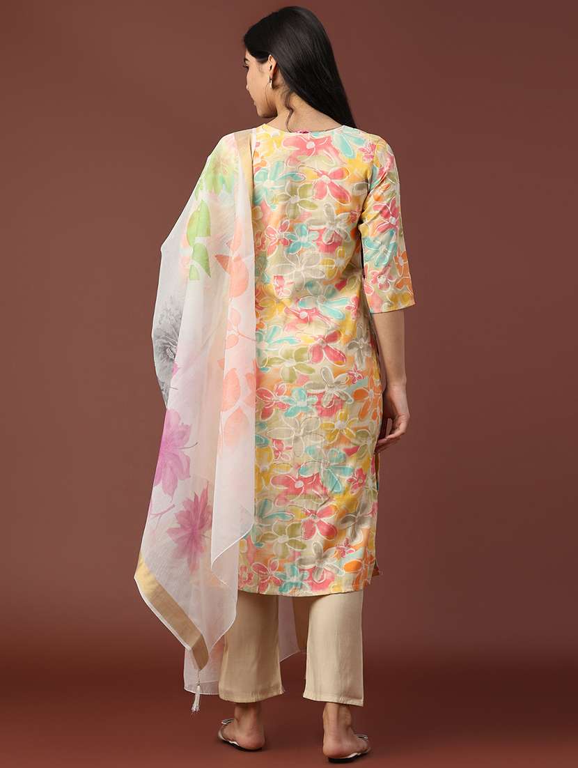 Women Floral Three Quarter Sleeve Kurta Pant With Dupatta Set - 22302528 -  Standard Image - 3
