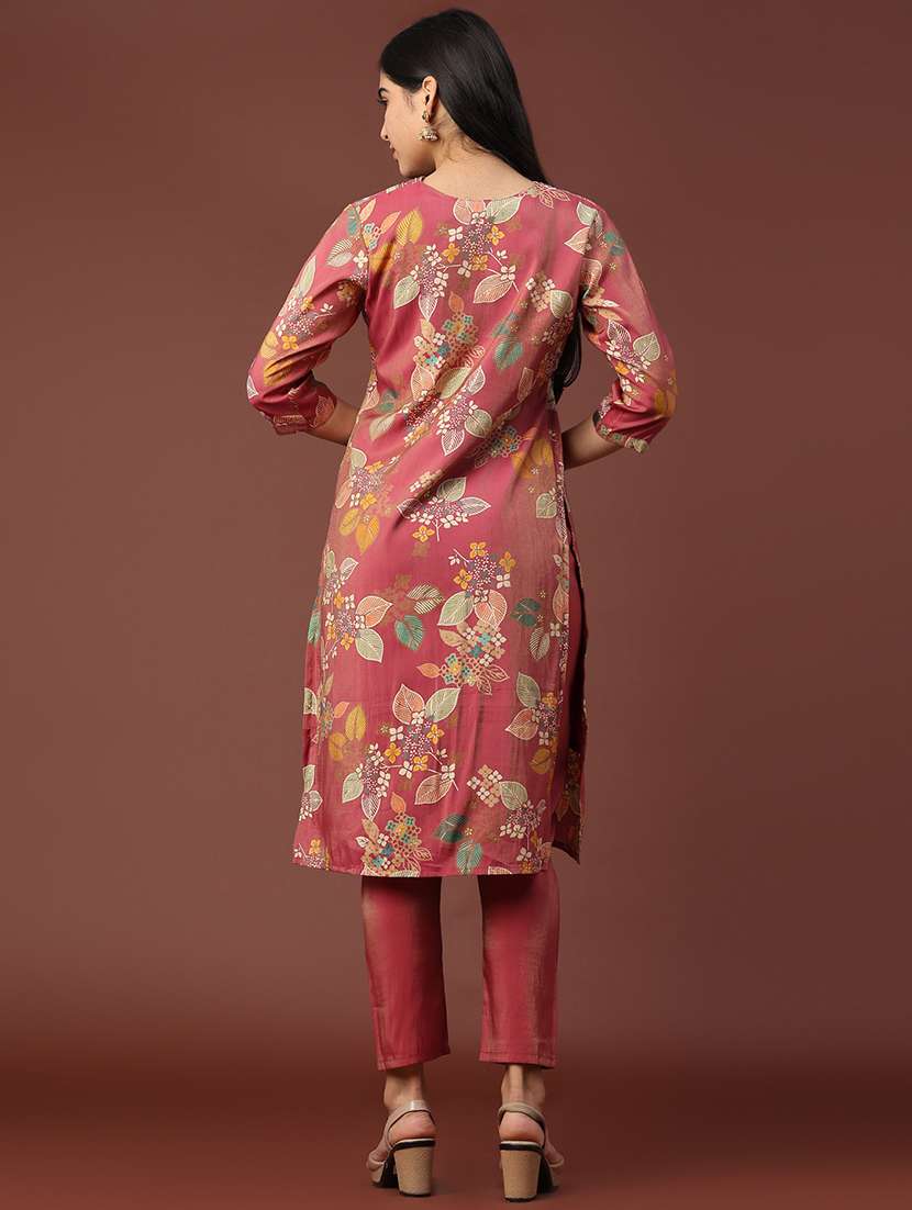 women floral three quarter sleeve kurta pant set - 22302530 -  Standard Image - 3
