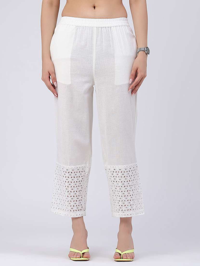 women solid mid rise tapered pant