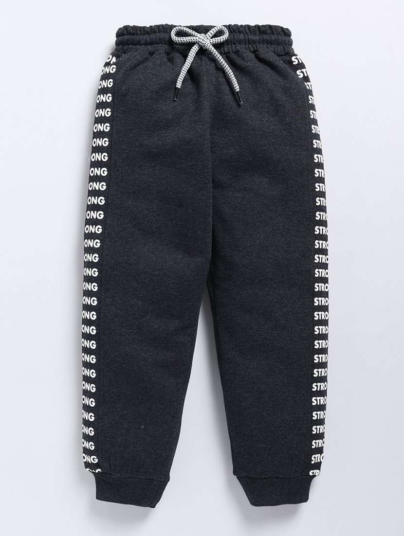 boys printed mid rise jogger