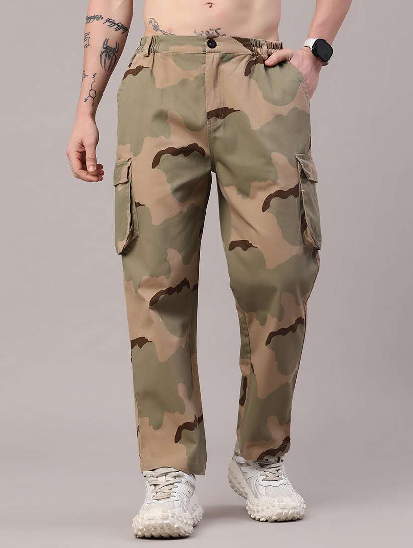 men printed mid rise cargo pant