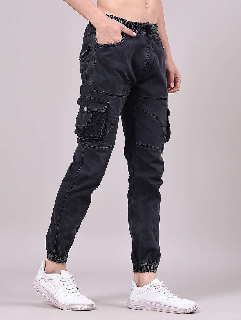 men solid mid rise regular fit jogger