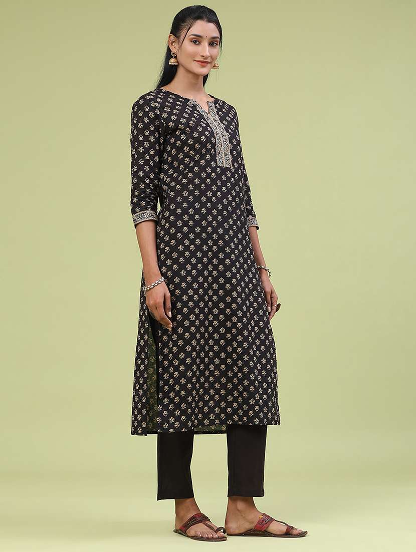 women printed three quarter sleeve kurta pant with dupatta set - 22304780 -  Standard Image - 3