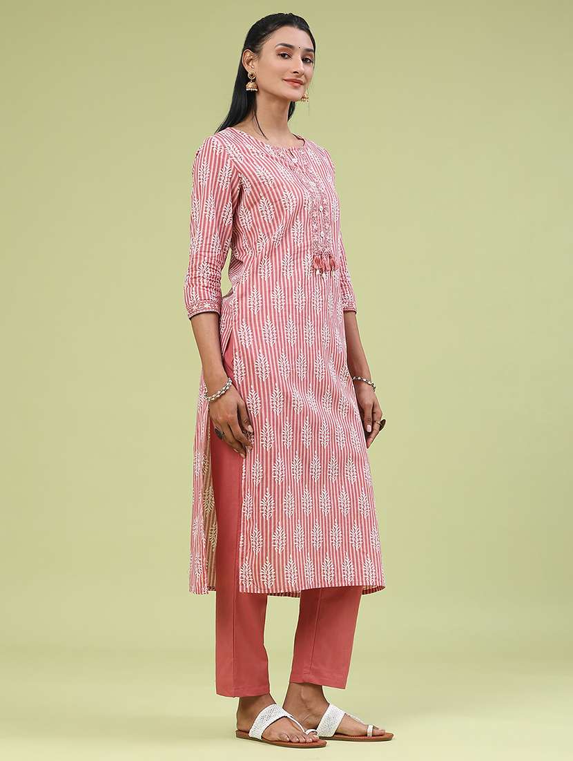 women printed three quarter sleeve kurta pant with dupatta set - 22304781 -  Standard Image - 3
