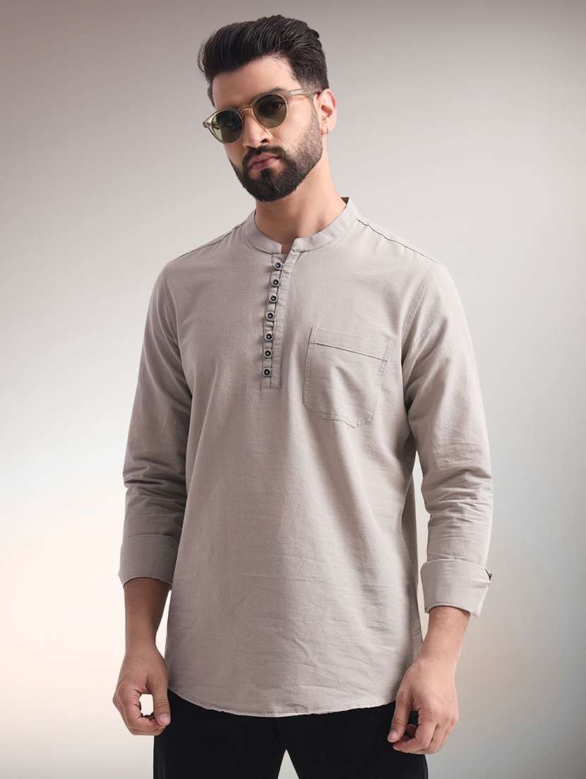 men solid mandarin neck short kurta