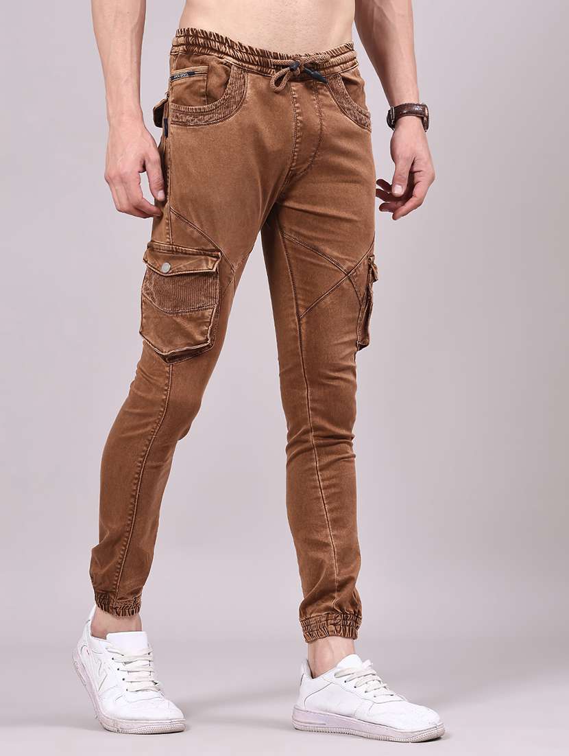 men solid mid rise regular fit jogger