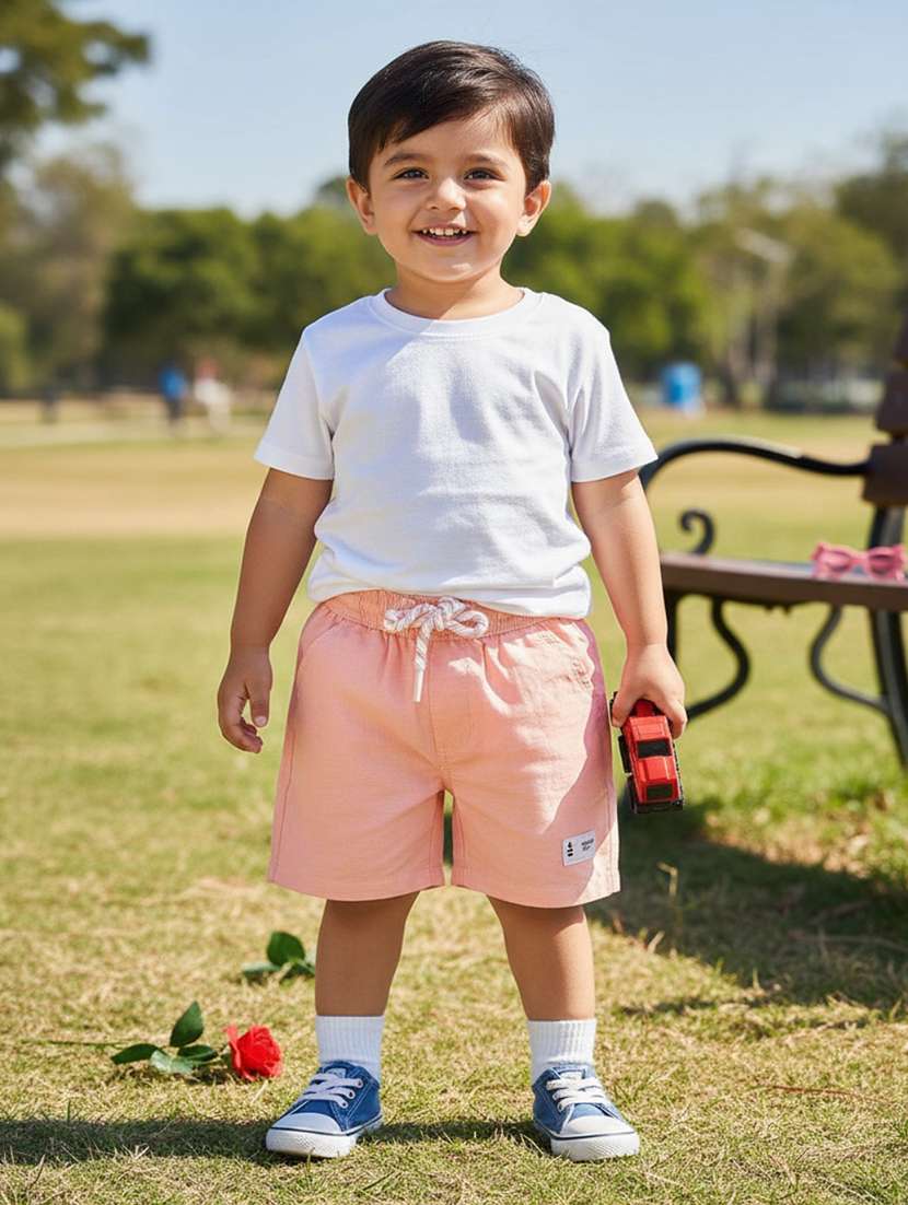 boys solid mid rise regular fit shorts