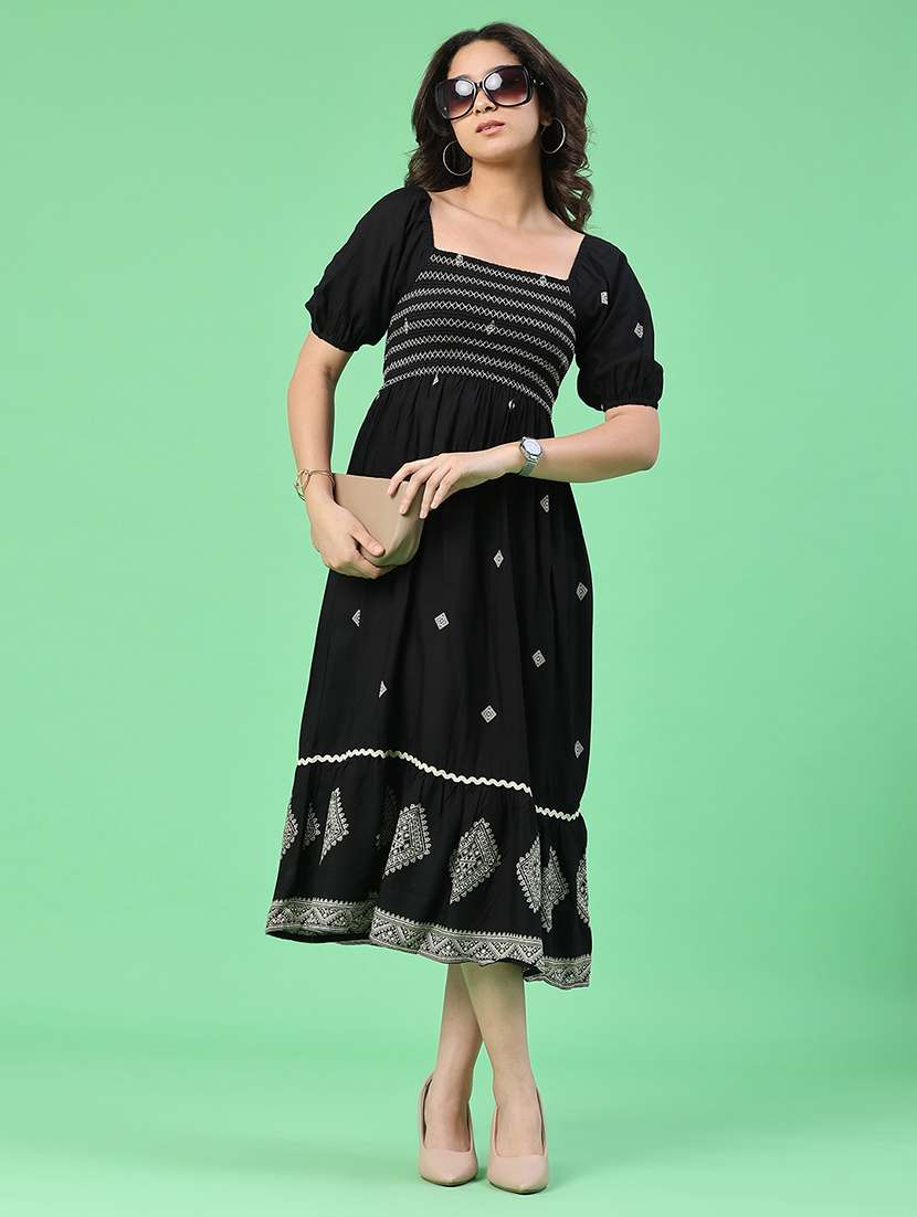 women embroidered puff sleeves tiered dress