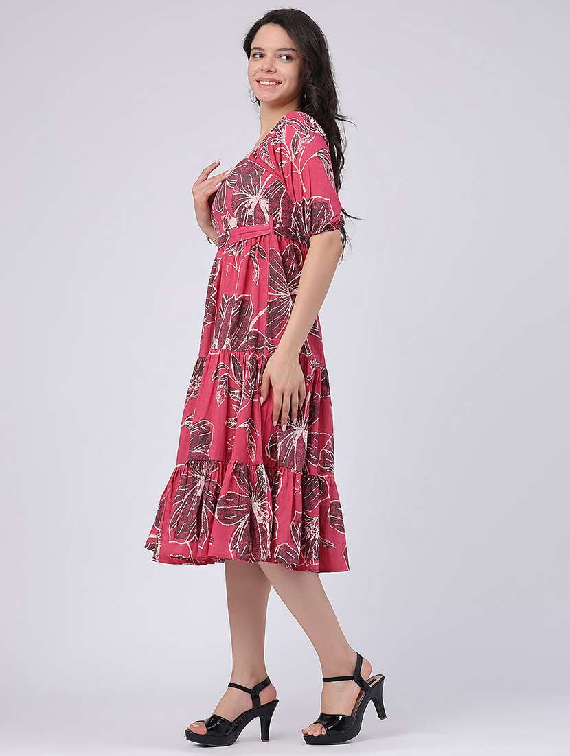 women printed short sleeves tiered dress - 22305869 -  Standard Image - 3