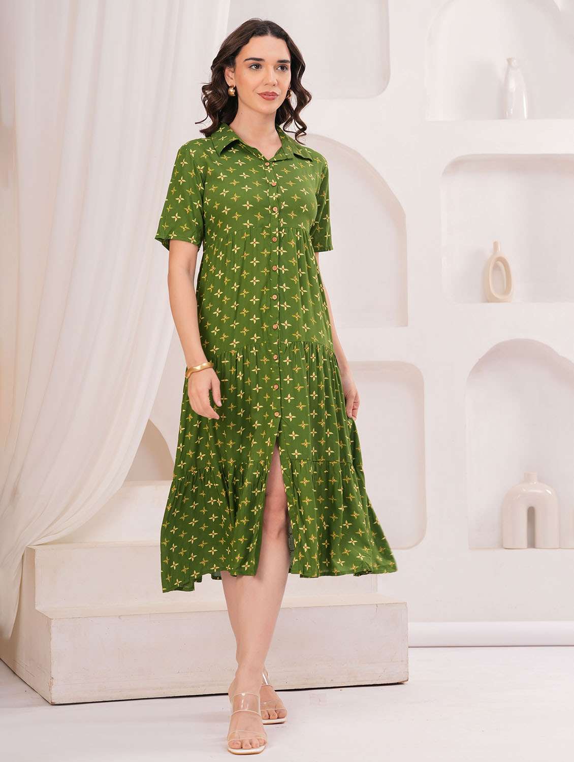 women printed collared short sleeve tiered dress