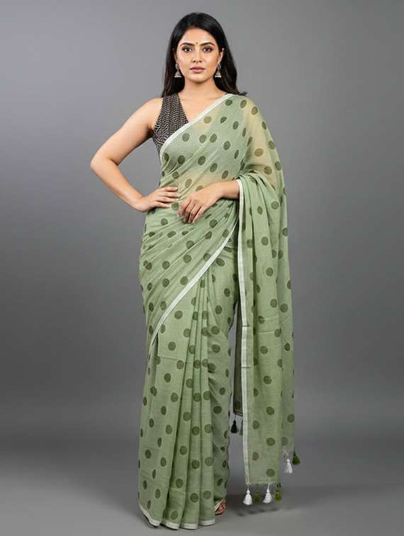 women printed casual wear saree with blouse