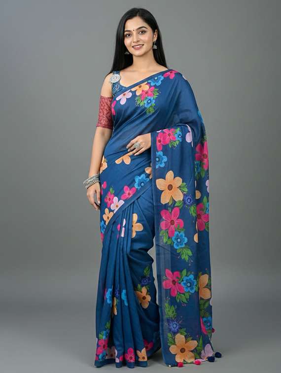 women printed casual wear saree with blouse