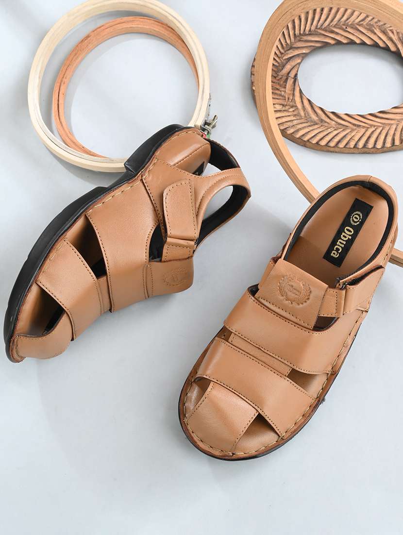 men solid back strap sandal