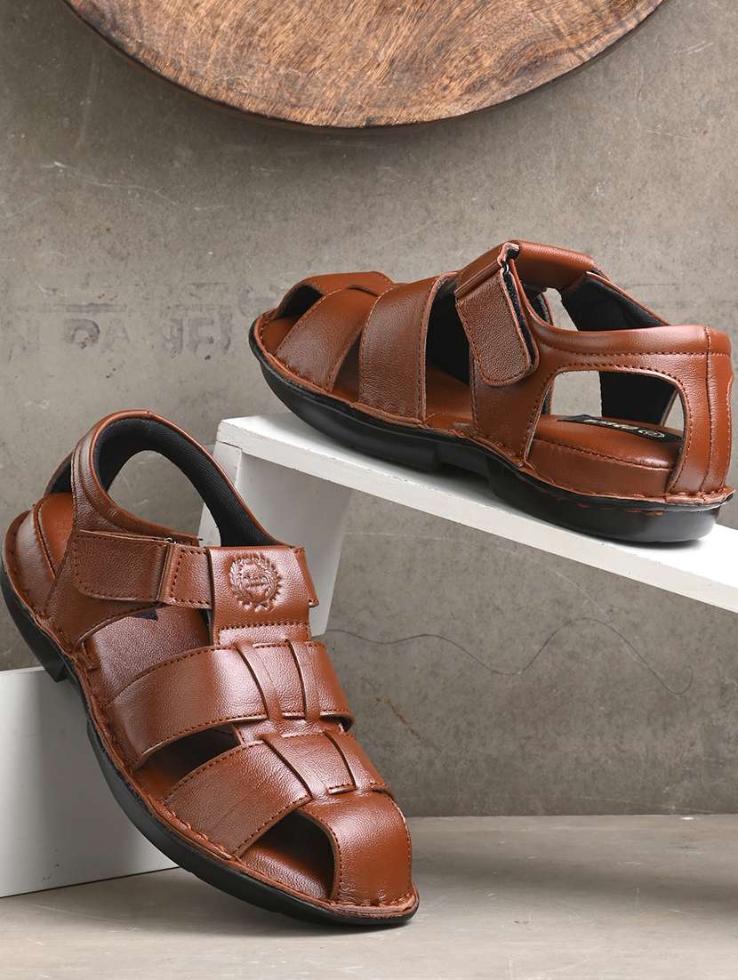 men solid back strap sandal