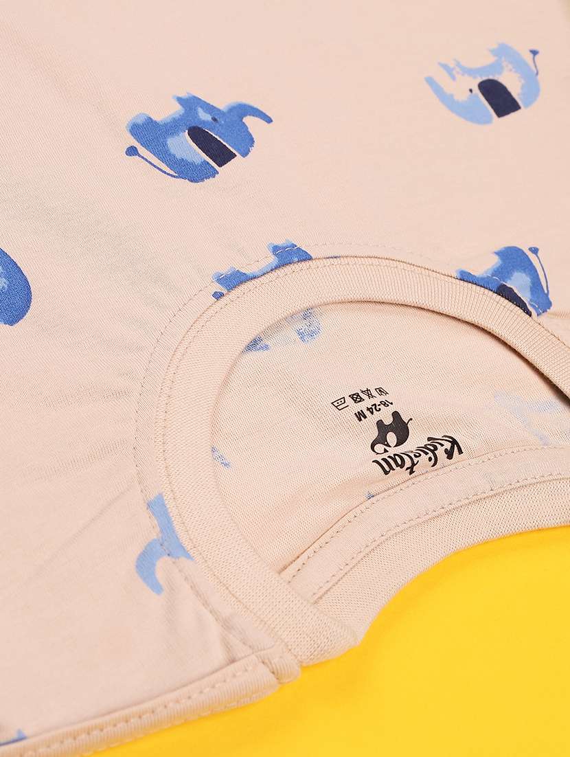 Boys Printed Round Neck T-shirt And Dungaree Set - 22307018 -  Standard Image - 5