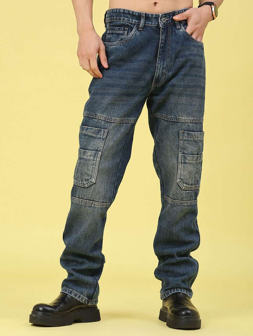 men washed mid rise regular fit cargo