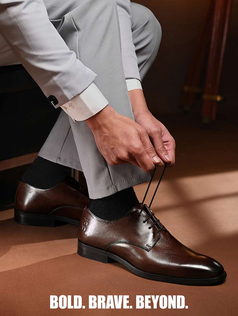 men brown lace-up derby - 22307665 -  Standard Image - 3