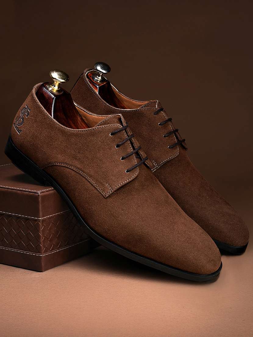 men brown lace up derby