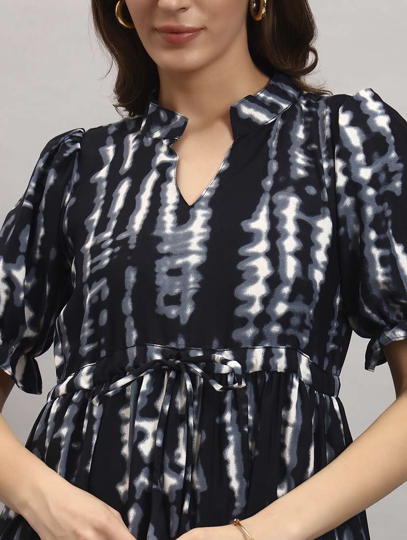 women printed short sleeve tiered dress - 22307845 -  Standard Image - 3