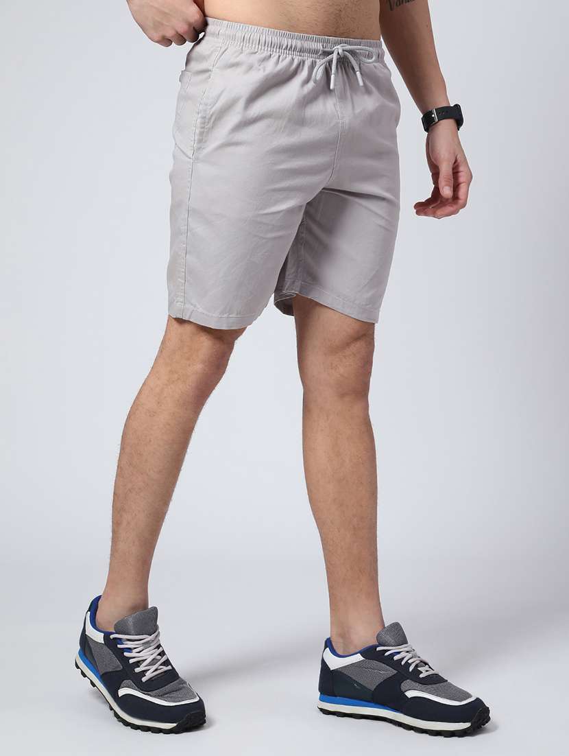 men solid mid rise regular fit shorts - 22309812 -  Standard Image - 3