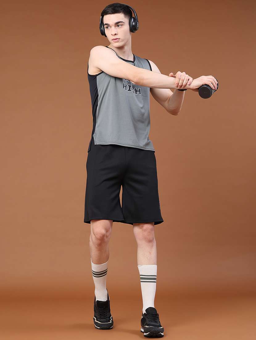 men colourblocked sleeveless regular fit t-shirt - 22309850 -  Standard Image - 5