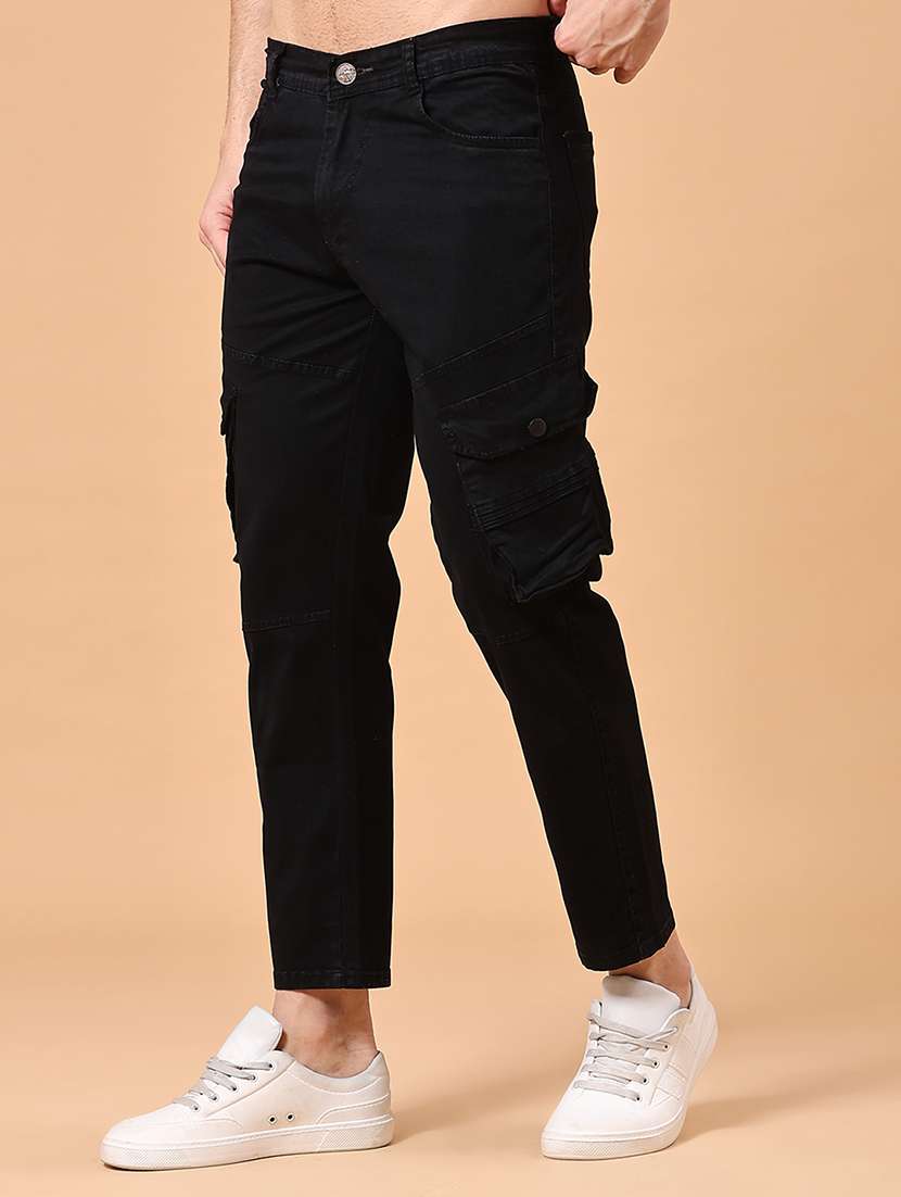 men solid mid rise regular fit cargo 