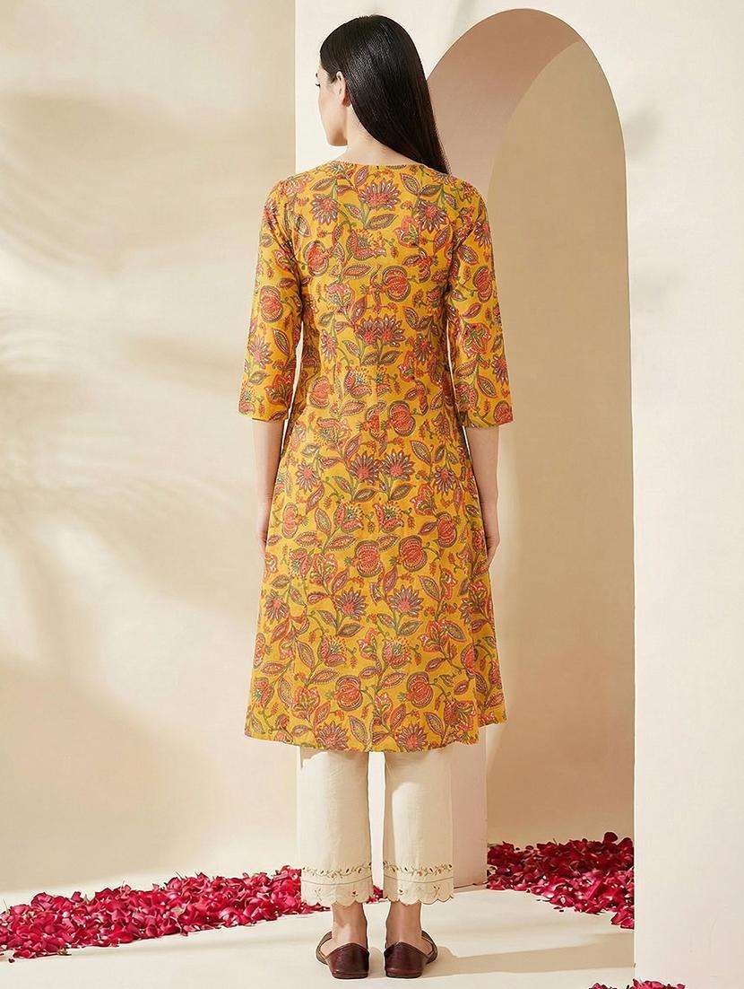 women floral three quarter sleeve angrakha kurta - 22310497 -  Standard Image - 3