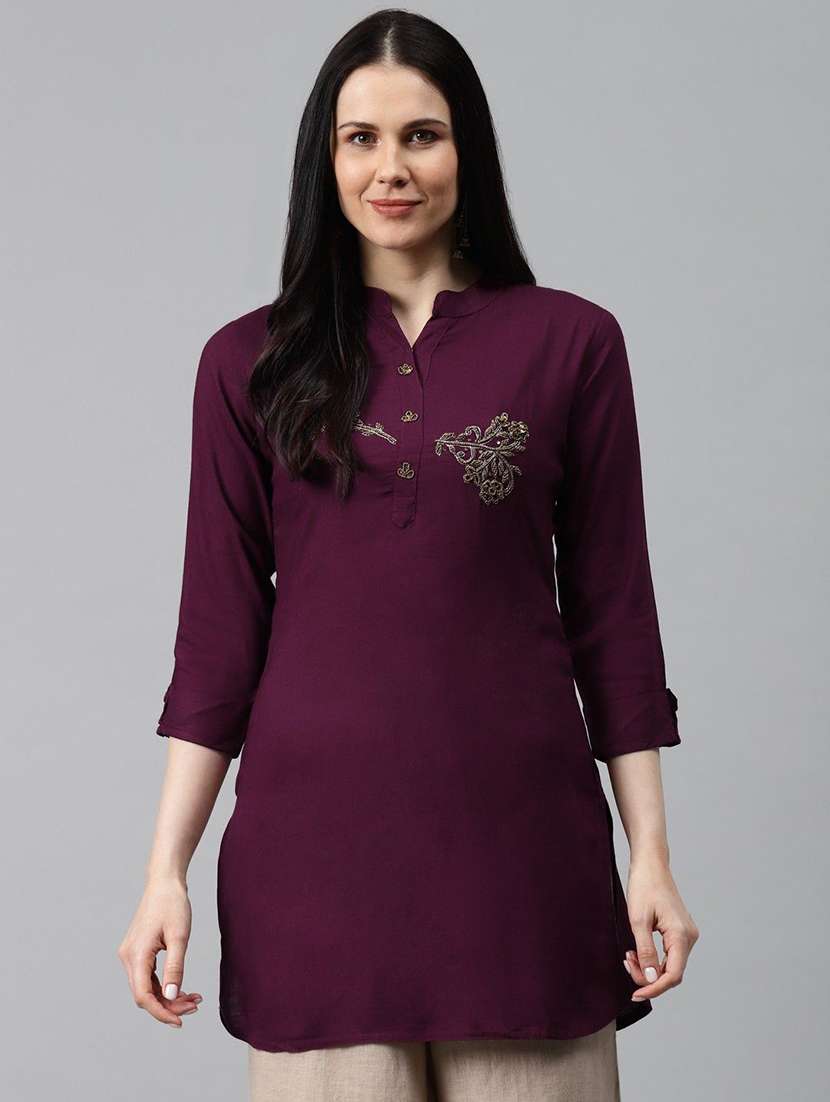 women solid with work three quarter sleeve straight kurti