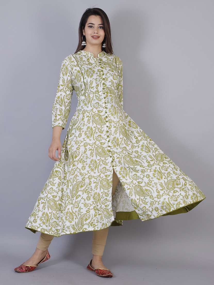 women printed three quarter sleeve front slit kurta