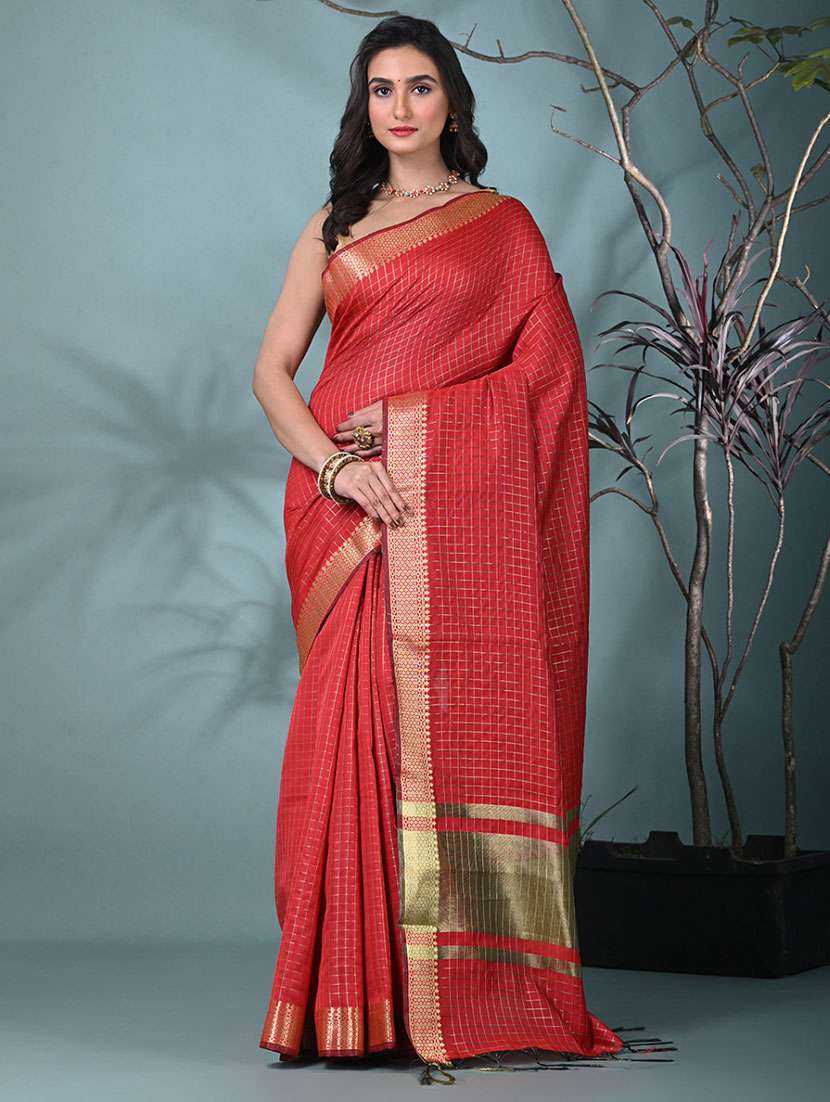 women checkered bordered saree with blouse