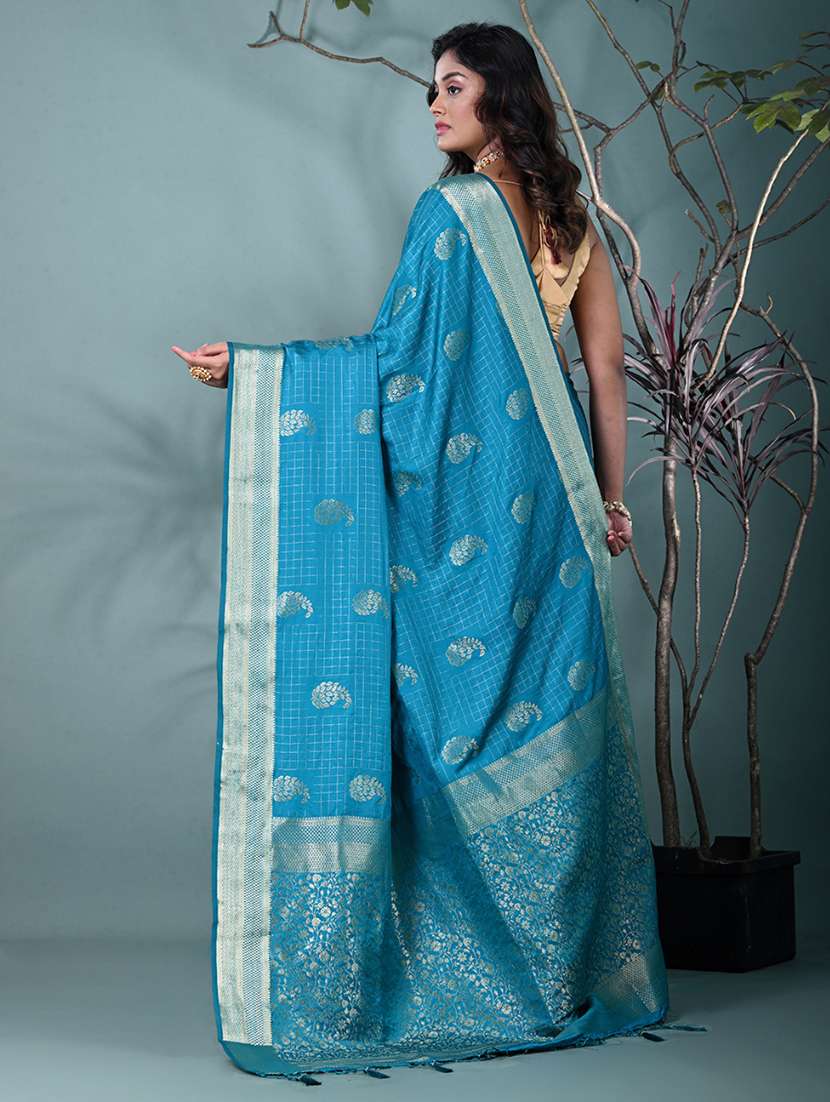 Women Self Design Bordered Saree With Blouse - 22312784 -  Standard Image - 3