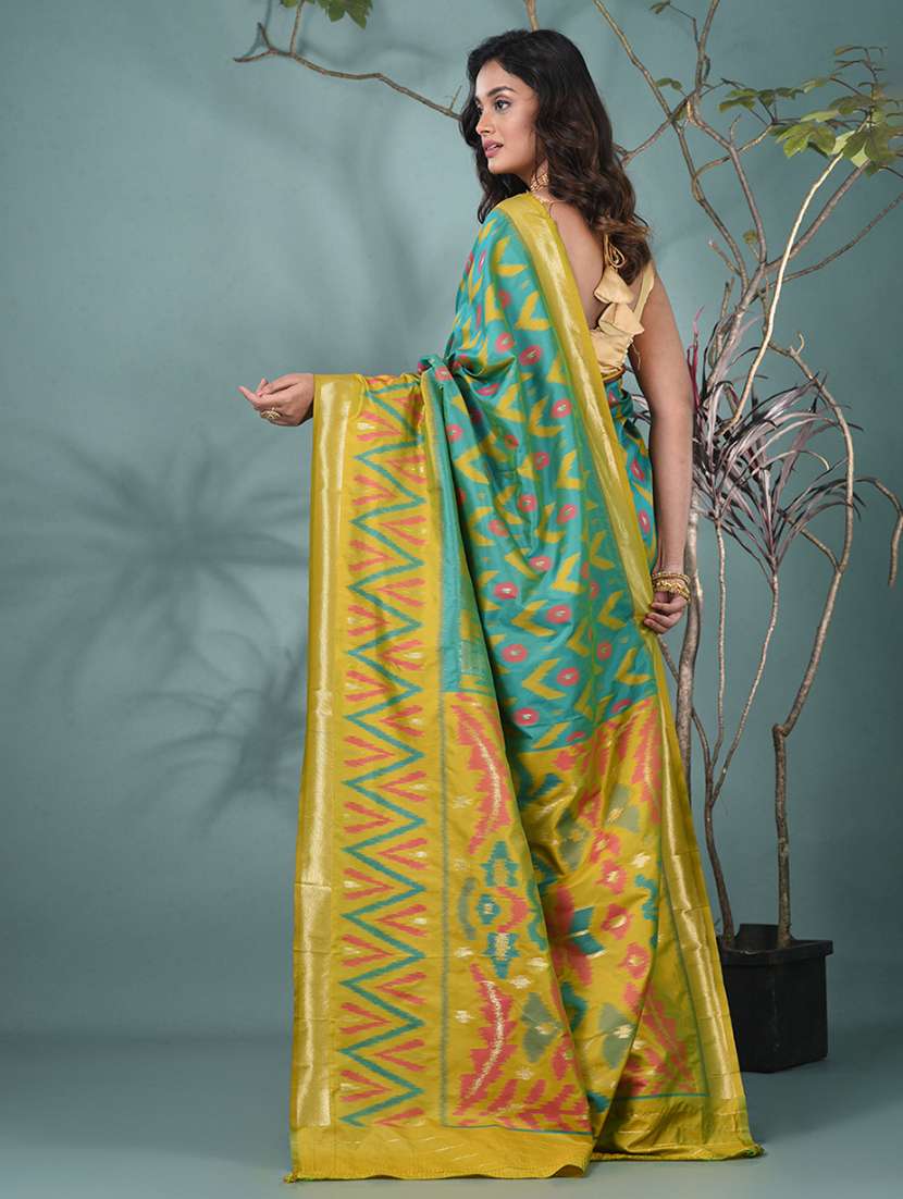 women ikat pochampalli saree with blouse - 22312802 -  Standard Image - 3
