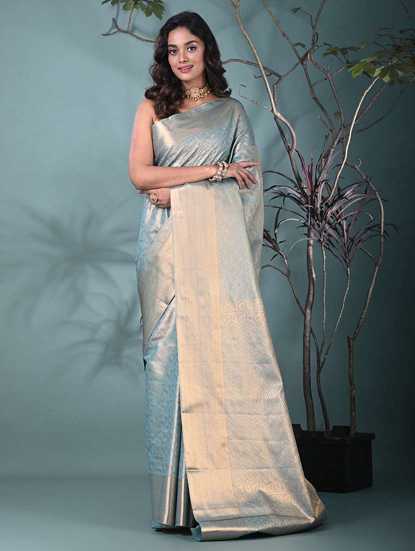 women self design banarasi saree with blouse