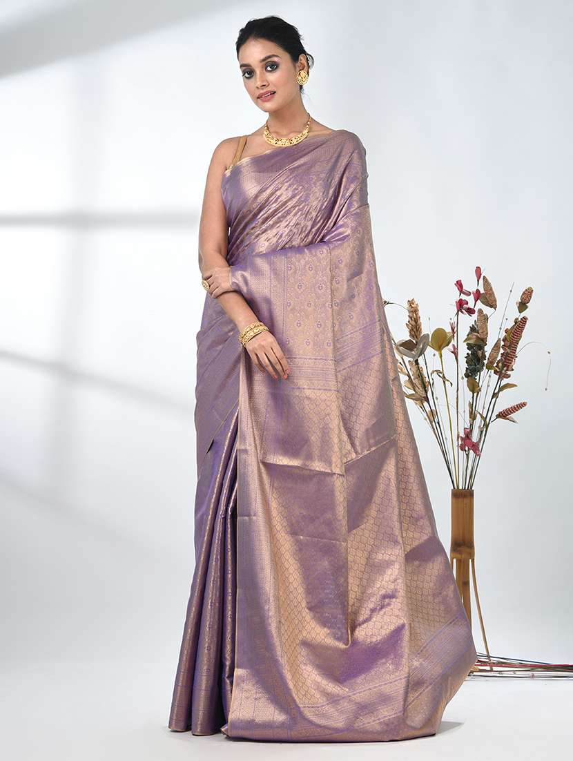 women self design banarasi saree with blouse