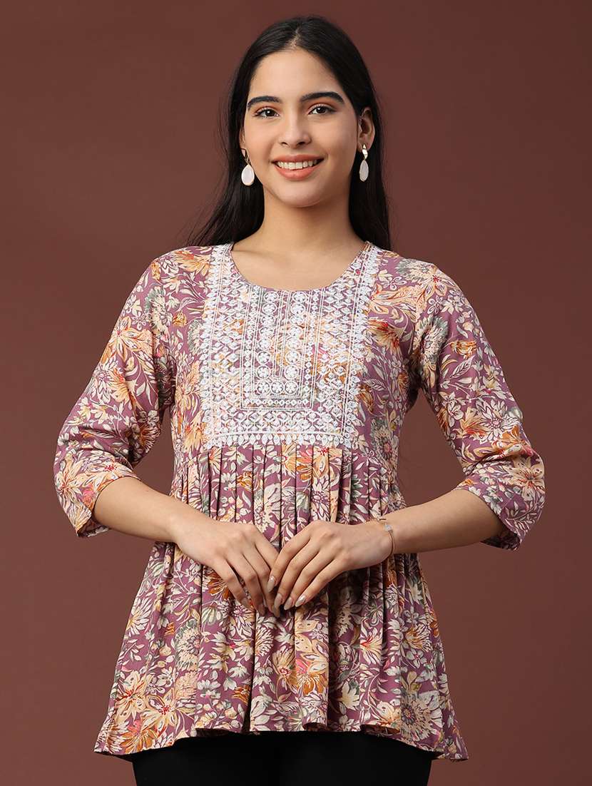 women printed three quarter sleeve flared kurti