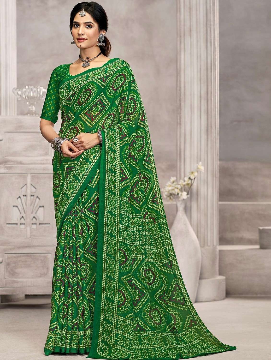 women printed casual wear saree with blouse